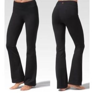 NAVY Lucy Perfect Core Bootcut Yoga Pants